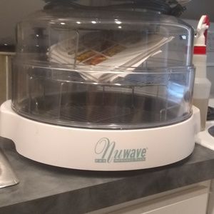 A Nuwave oven infrared oven